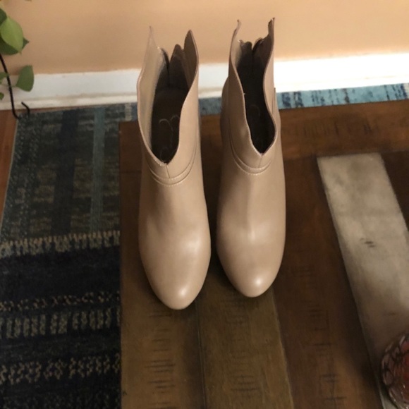 Jessica Simpson booties - Picture 2 of 8
